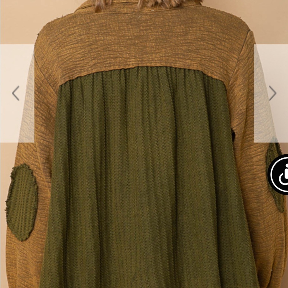 Olive and tan POL textured sweater crop metal functional snaps - Picture 4 of 4